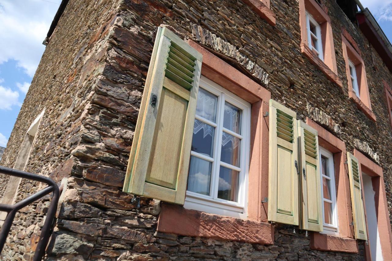 Winzerhaus Wehlener Sonnenuhr Villa Бернкастел-Кюс Екстериор снимка